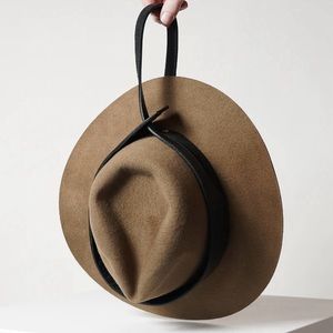 Janessa Leone Hat/Belt Carrier